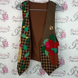 Handmade vest cats roses 3D vintage 🐝 Plaid Vest bees Floral and Leaf Appliqué